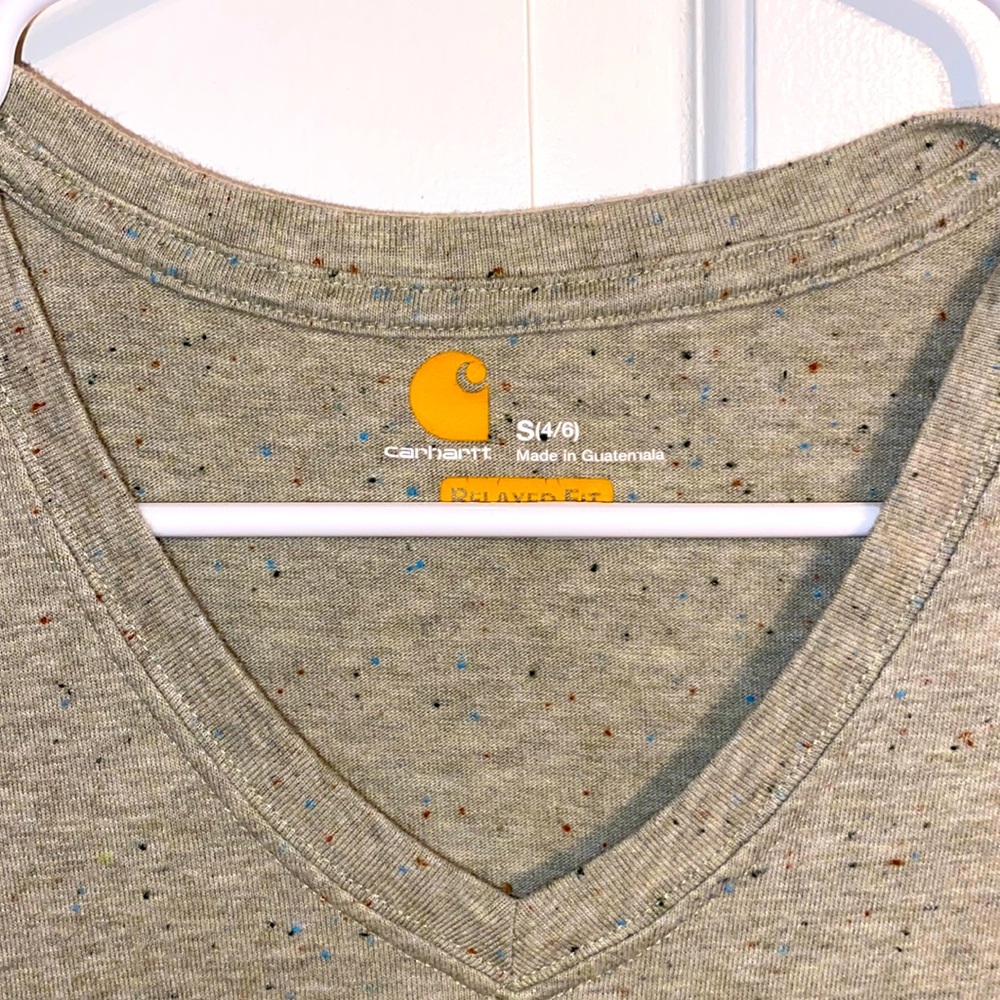 Carhartt V-neck